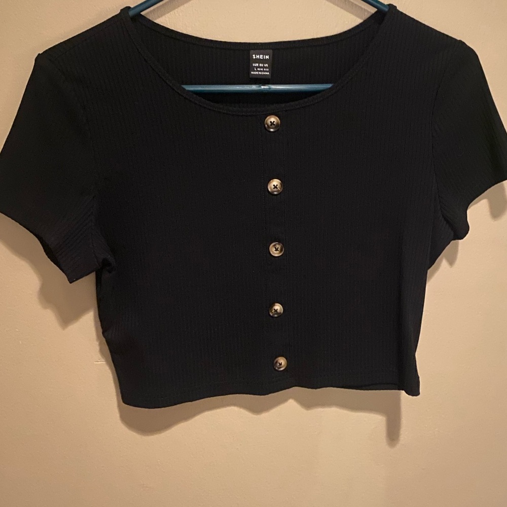 bundle- 2 cropped black tees